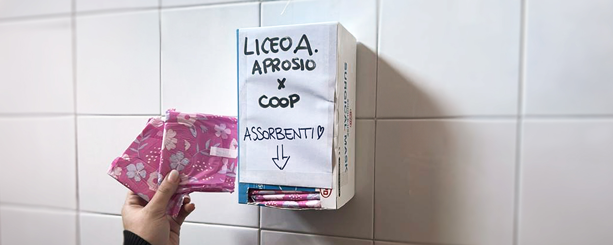 ASSORBENTI GRATIS AL LICEO APROSIO DI VENTIMIGLIA